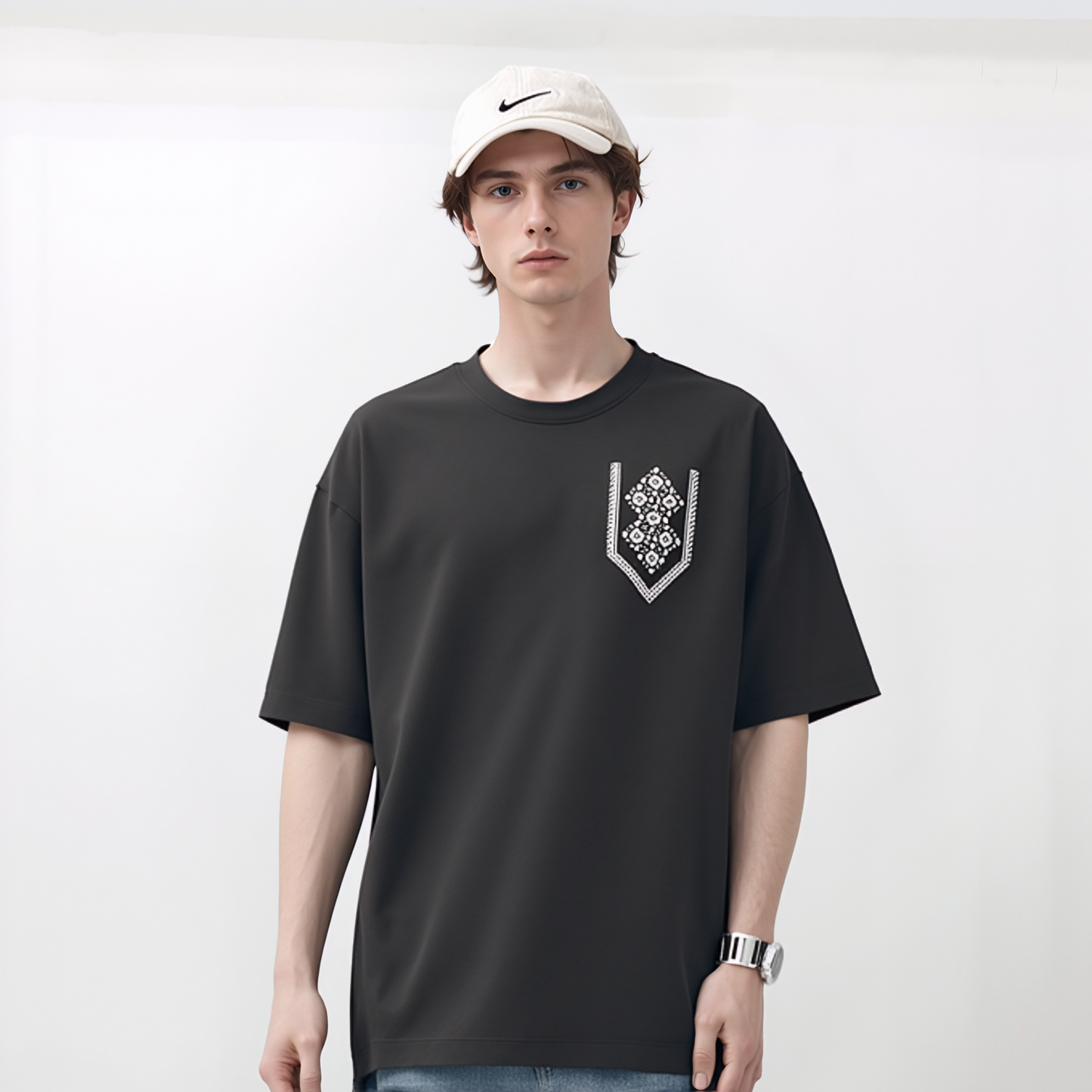 Lacti Black Pattern Oversized Tee