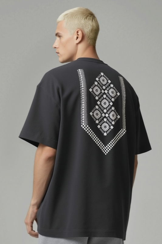 Lacti Black Pattern Oversized Tee